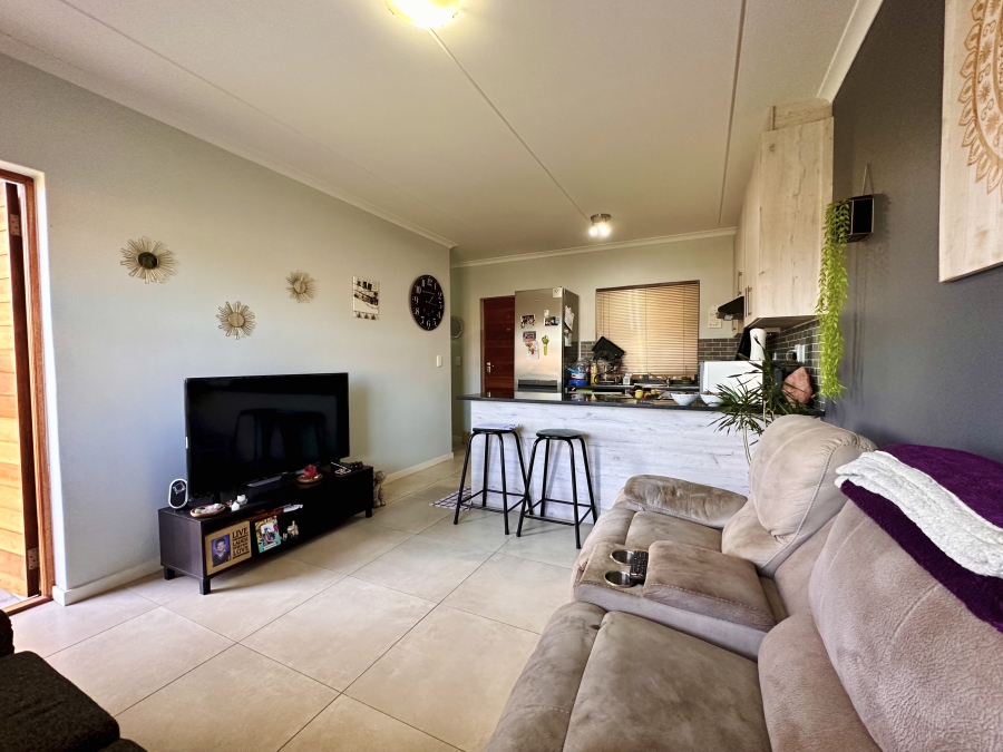 2 Bedroom Property for Sale in Windsor Park Western Cape